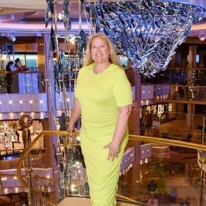 Meet your Posher, Jeannette